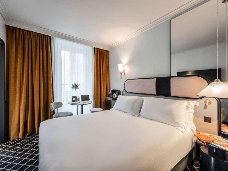 Hotel Faubourg Galant Paris Handwritten Collection image