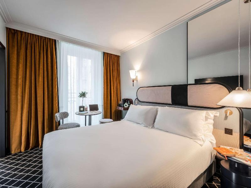 Hotel Faubourg Galant Paris Handwritten Collection image