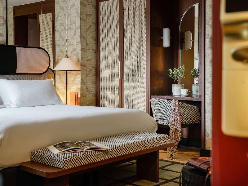 Hotel Faubourg Galant Paris Handwritten Collection image