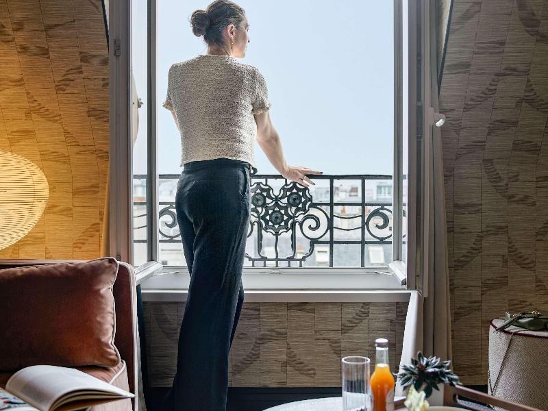 Hotel Faubourg Galant Paris Handwritten Collection image