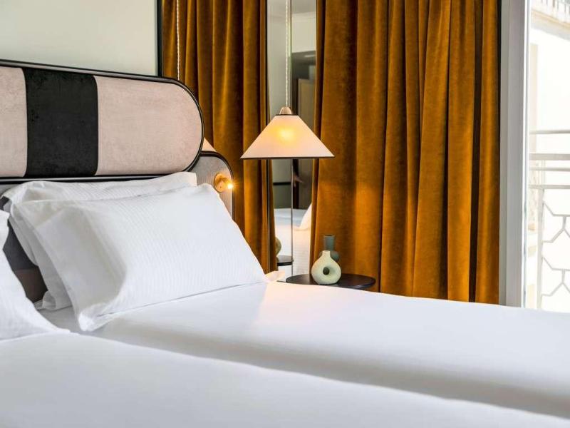 Hotel Faubourg Galant Paris Handwritten Collection image