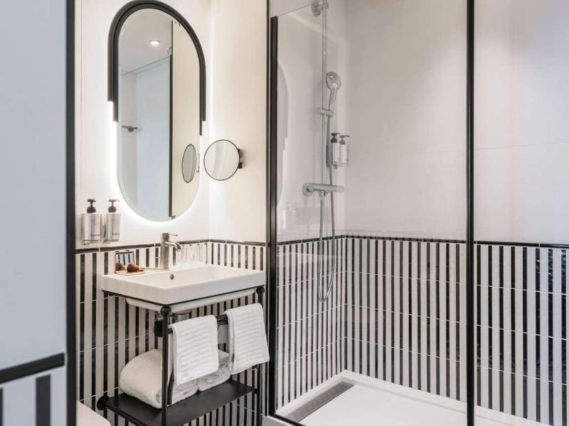 Hotel Faubourg Galant Paris Handwritten Collection image