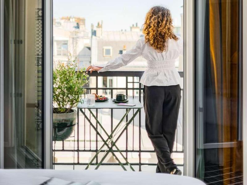 Hotel Faubourg Galant Paris Handwritten Collection image