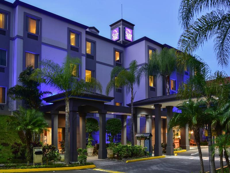 Sleep Inn Paseo Las Damas image