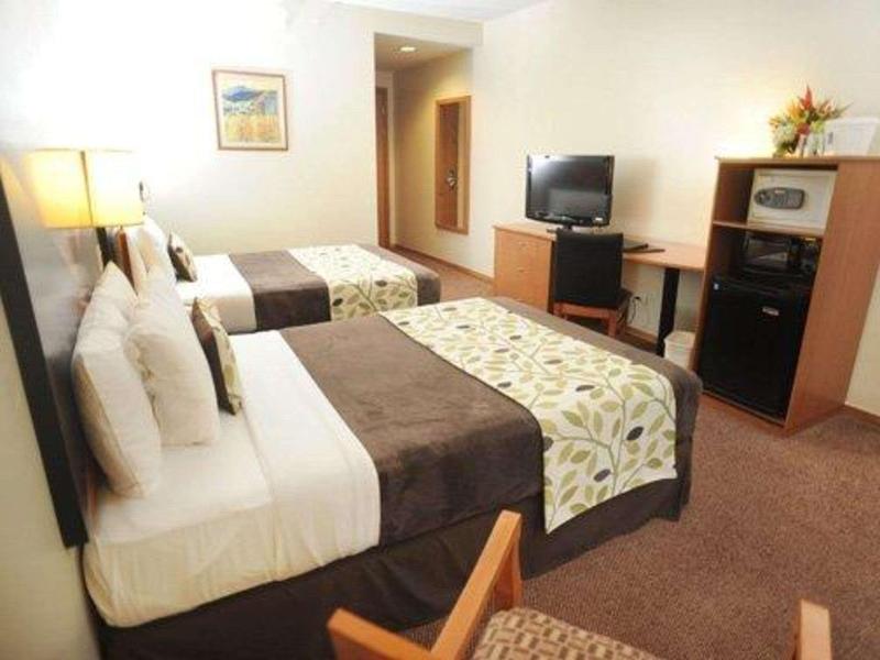 Sleep Inn Paseo Las Damas image
