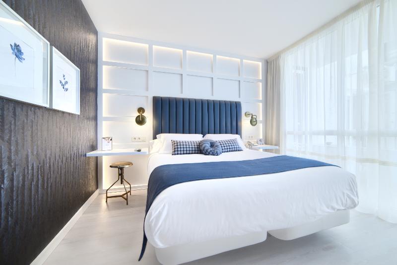 Hotel Luze El Villa image