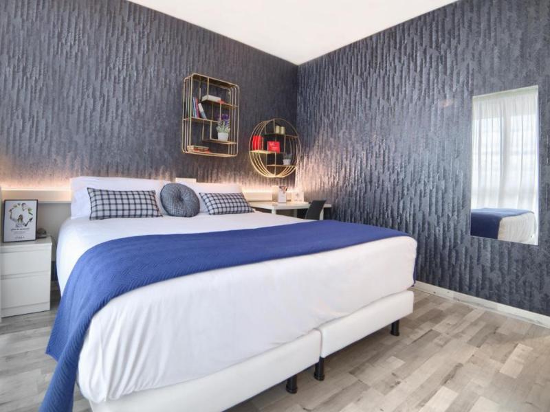 Hotel Luze El Villa image