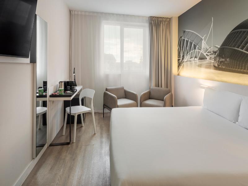 B&B HOTEL Valencia Arena image