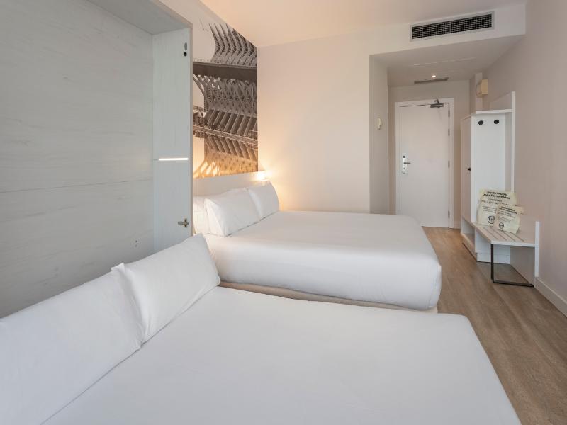 B&B HOTEL Valencia Arena image
