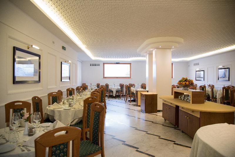 Villa Maria image