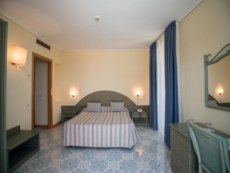 Villa Maria image