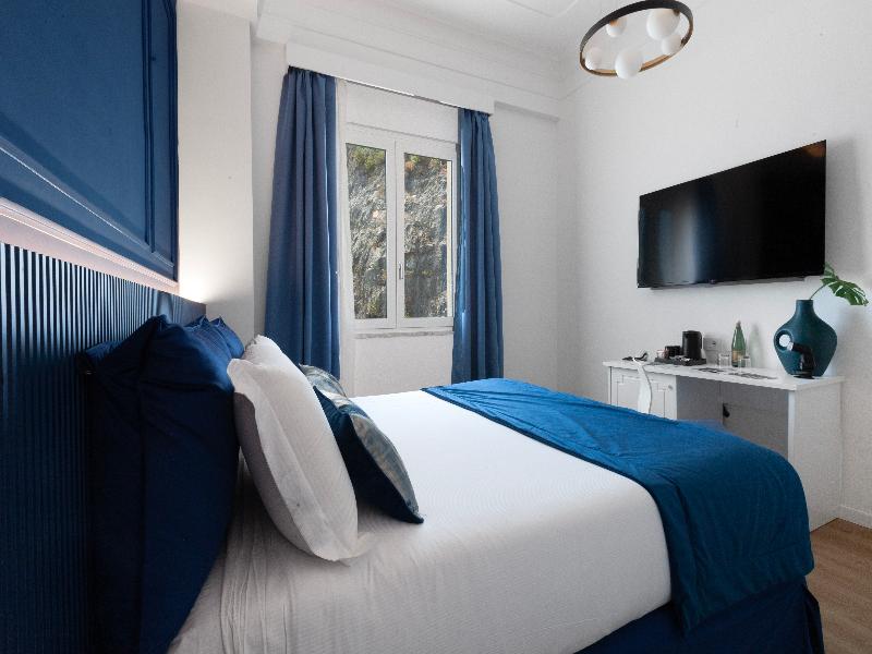 Hotel Admiral image