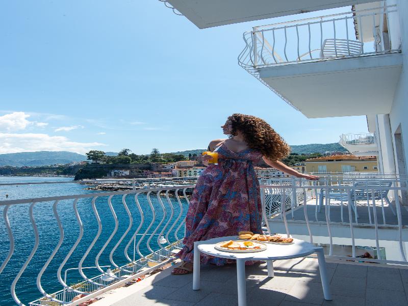 Hotel Admiral image