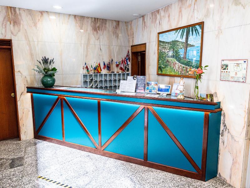 Aparthotel Imperatriz image
