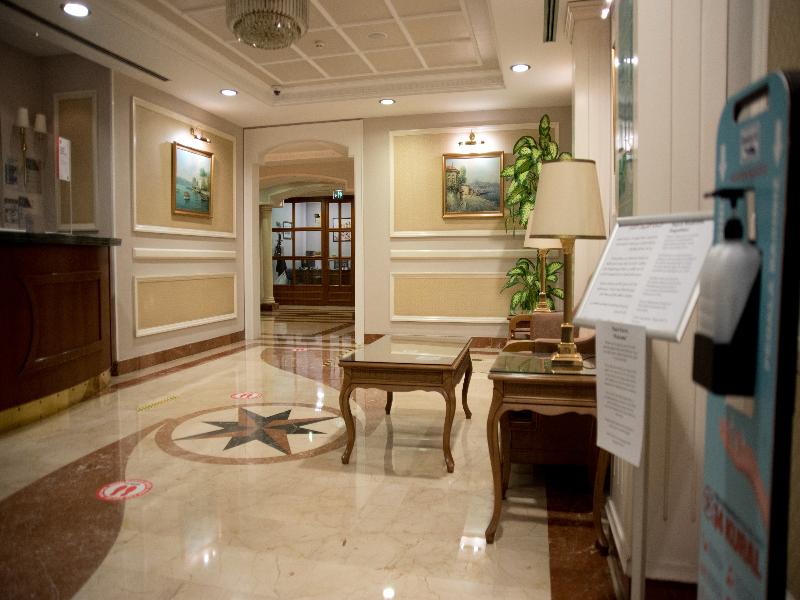 Taksim Metropark Hotel image
