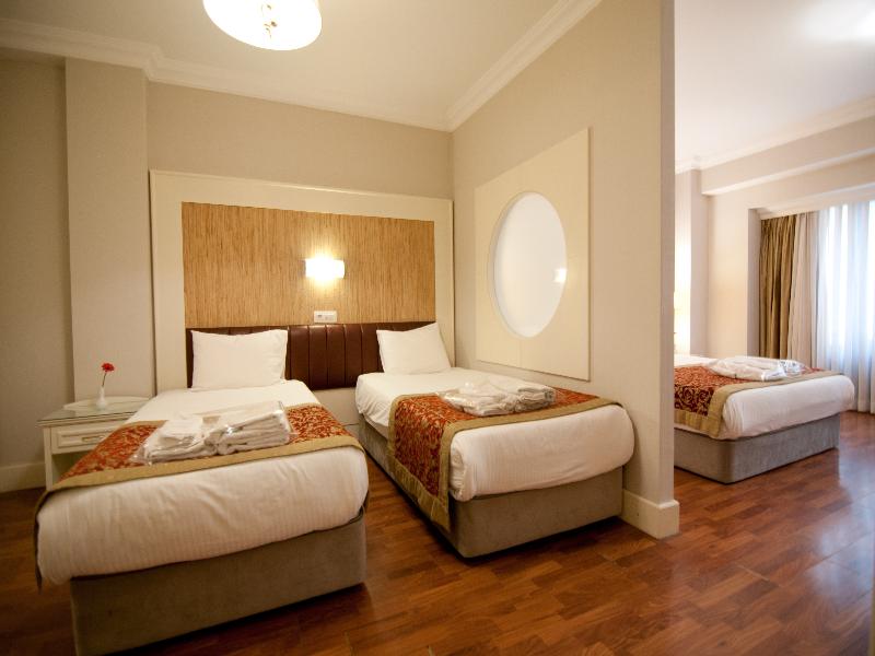 Taksim Metropark Hotel image