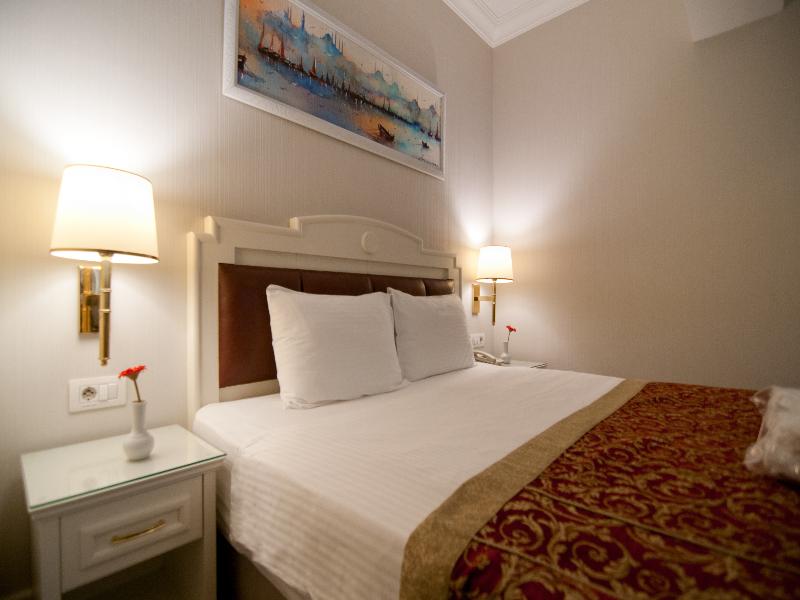 Taksim Metropark Hotel image