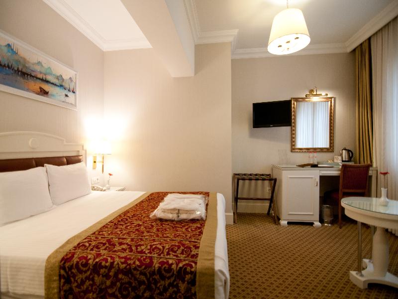Taksim Metropark Hotel image