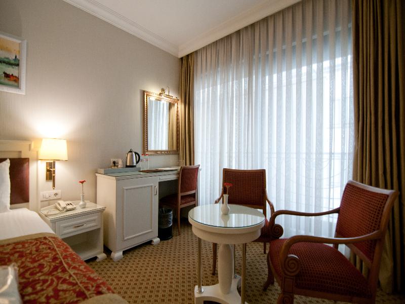 Taksim Metropark Hotel image