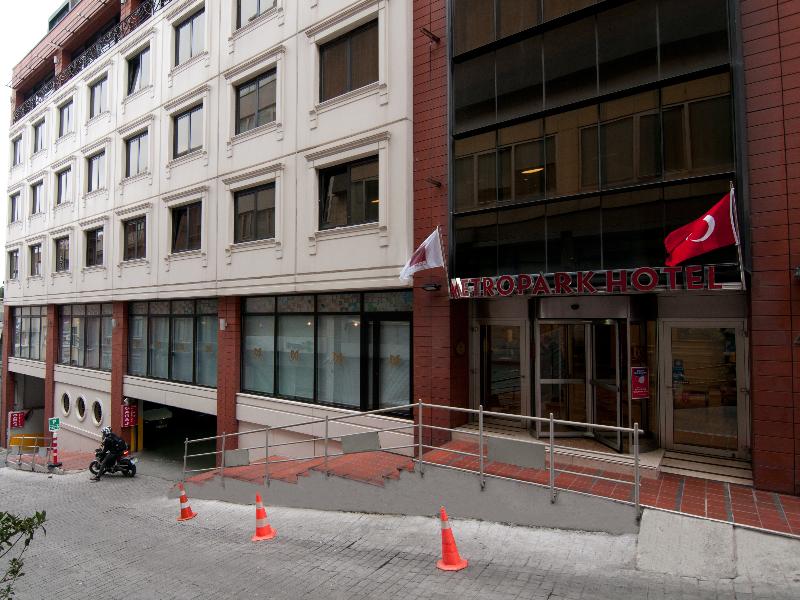Taksim Metropark Hotel image