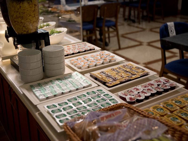 Taksim Metropark Hotel image