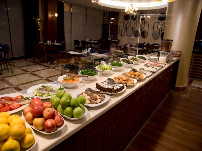 Taksim Metropark Hotel image