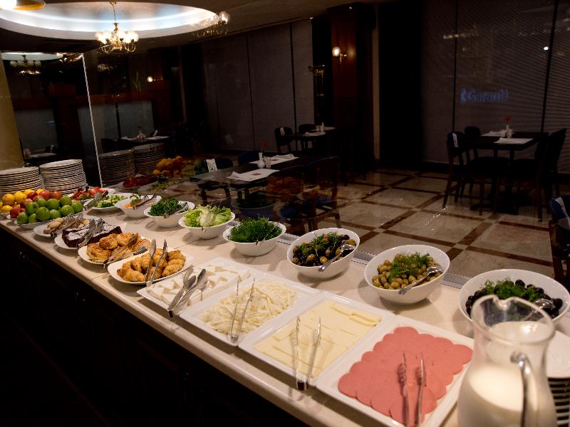 Taksim Metropark Hotel image