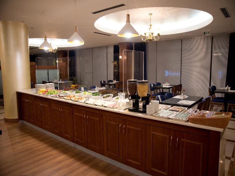 Taksim Metropark Hotel image