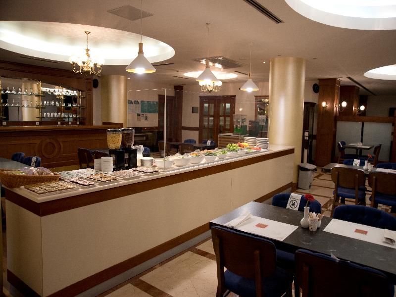 Taksim Metropark Hotel image