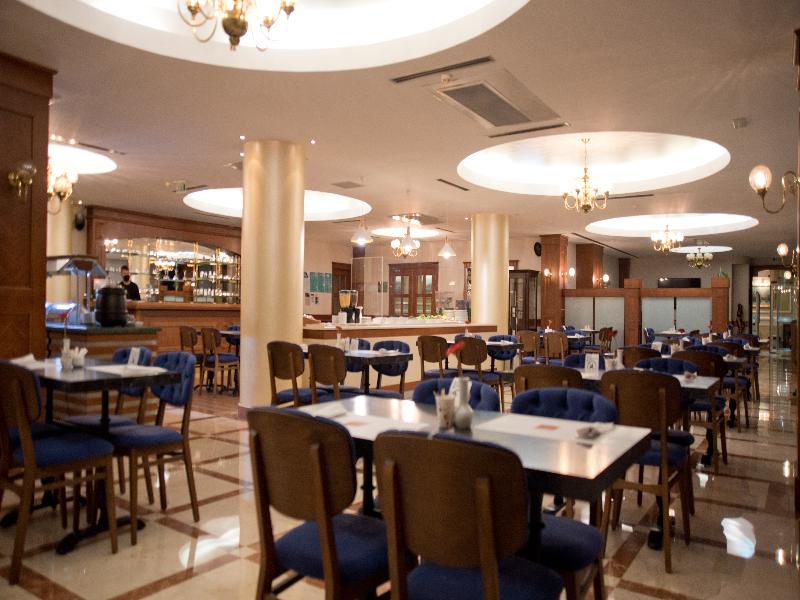 Taksim Metropark Hotel image