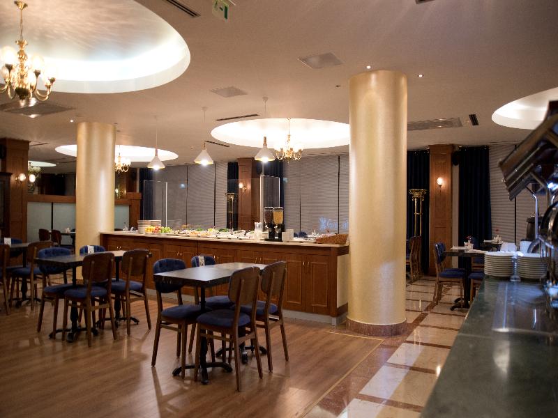 Taksim Metropark Hotel image
