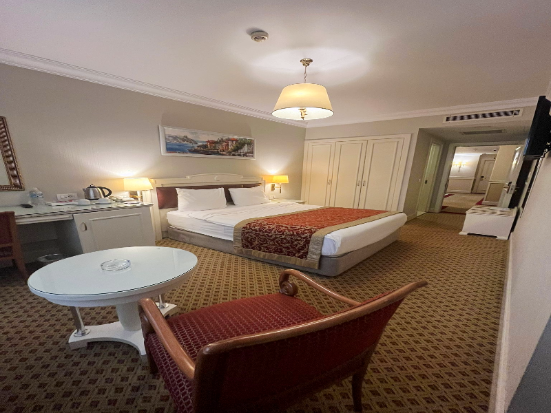 Taksim Metropark Hotel image