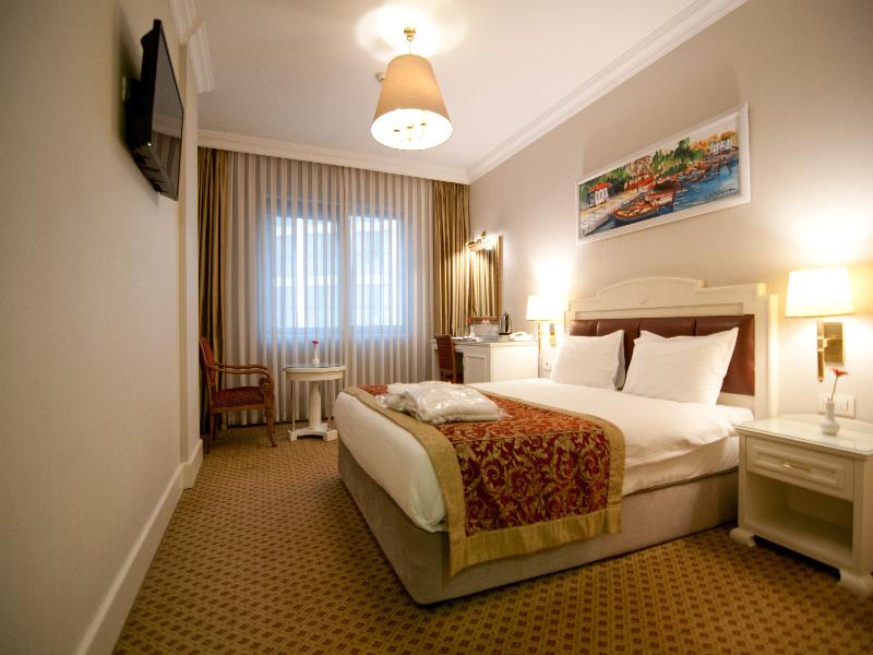 Taksim Metropark Hotel image