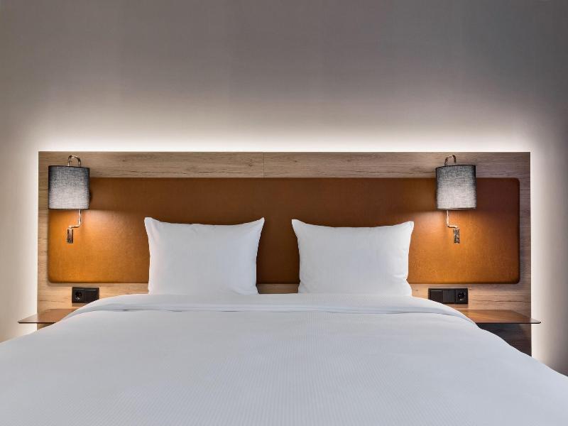 Moxy Berlin Humboldthain Park image