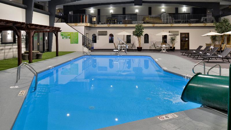 Holiday Inn Great Falls image
