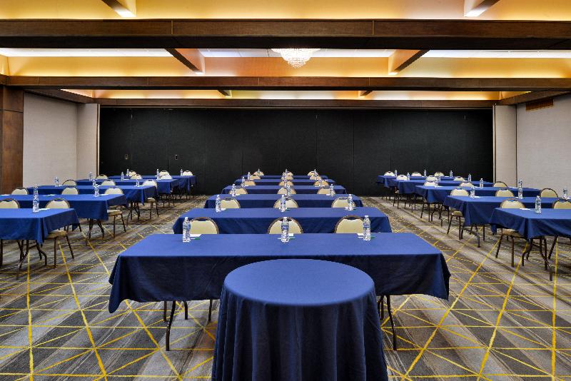 Holiday Inn Great Falls image
