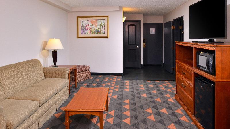 Holiday Inn Great Falls image