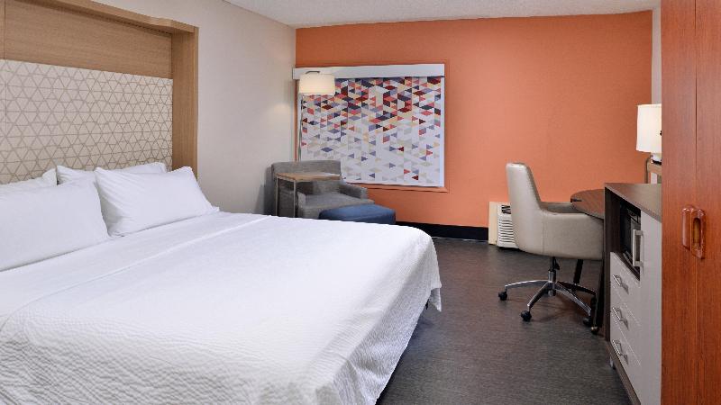 Holiday Inn Great Falls image