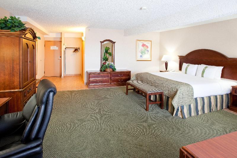 Holiday Inn Great Falls image