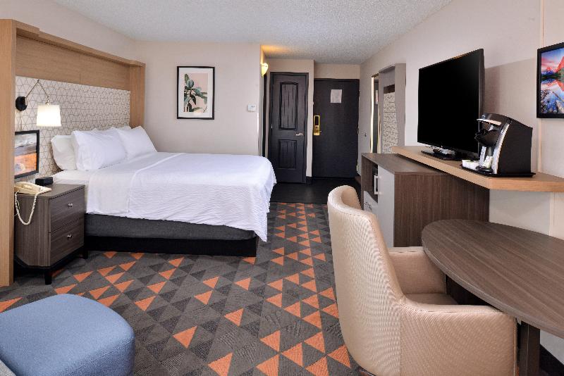 Holiday Inn Great Falls image