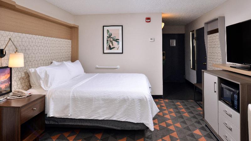 Holiday Inn Great Falls image
