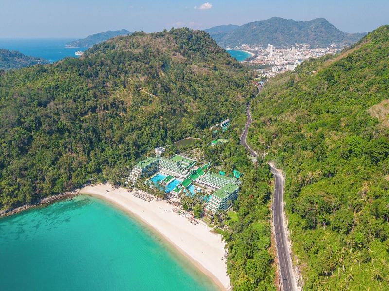 Le Meridien Phuket Beach Resort image
