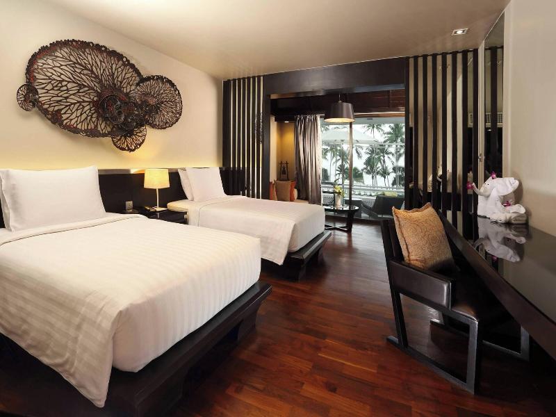 Le Meridien Phuket Beach Resort image