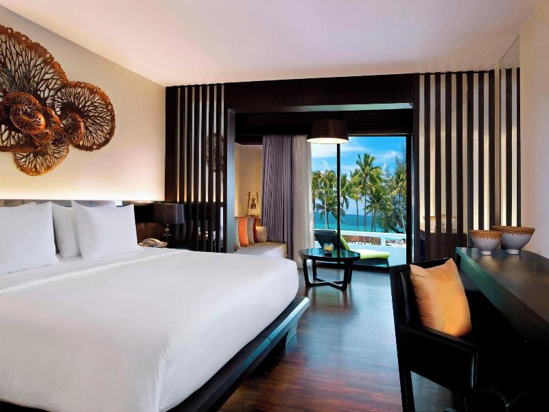Le Meridien Phuket Beach Resort image