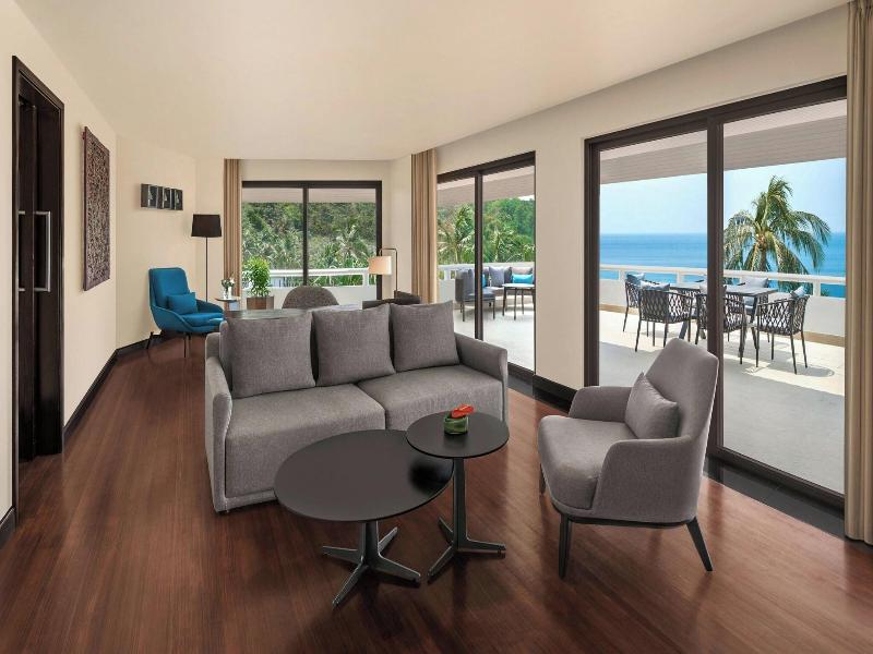 Le Meridien Phuket Beach Resort image