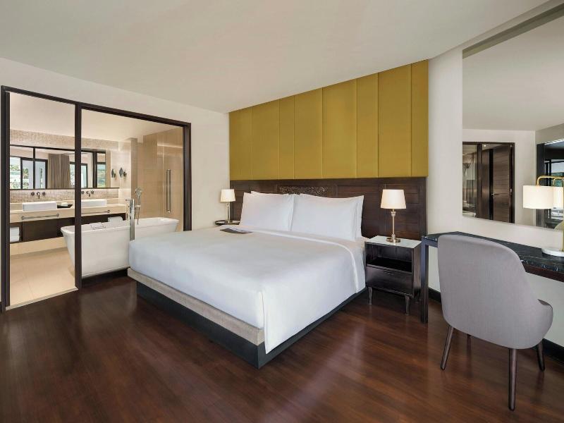 Le Meridien Phuket Beach Resort image