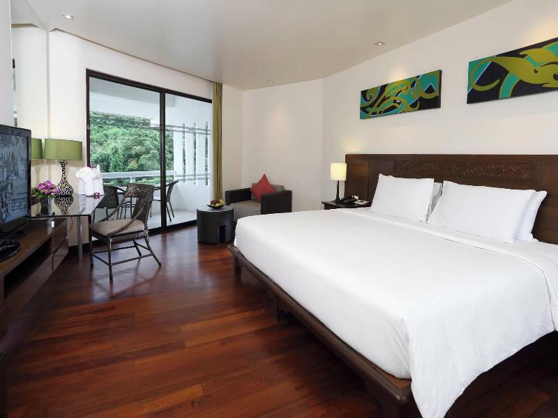 Le Meridien Phuket Beach Resort image