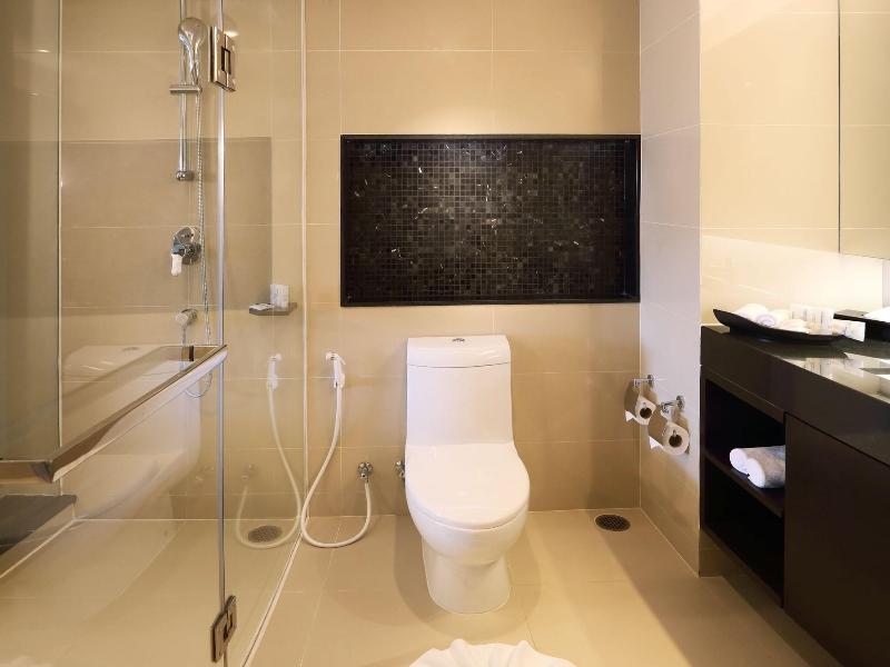Le Meridien Phuket Beach Resort image