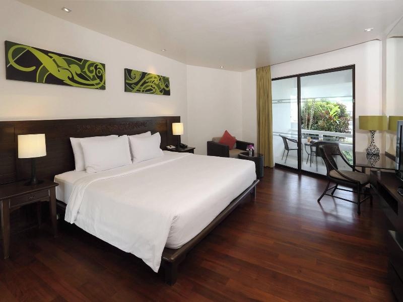 Le Meridien Phuket Beach Resort image