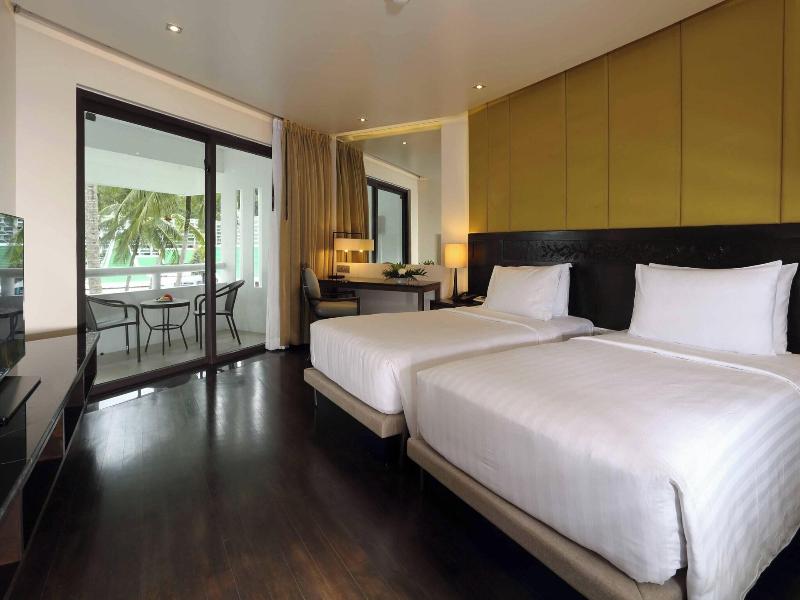 Le Meridien Phuket Beach Resort image